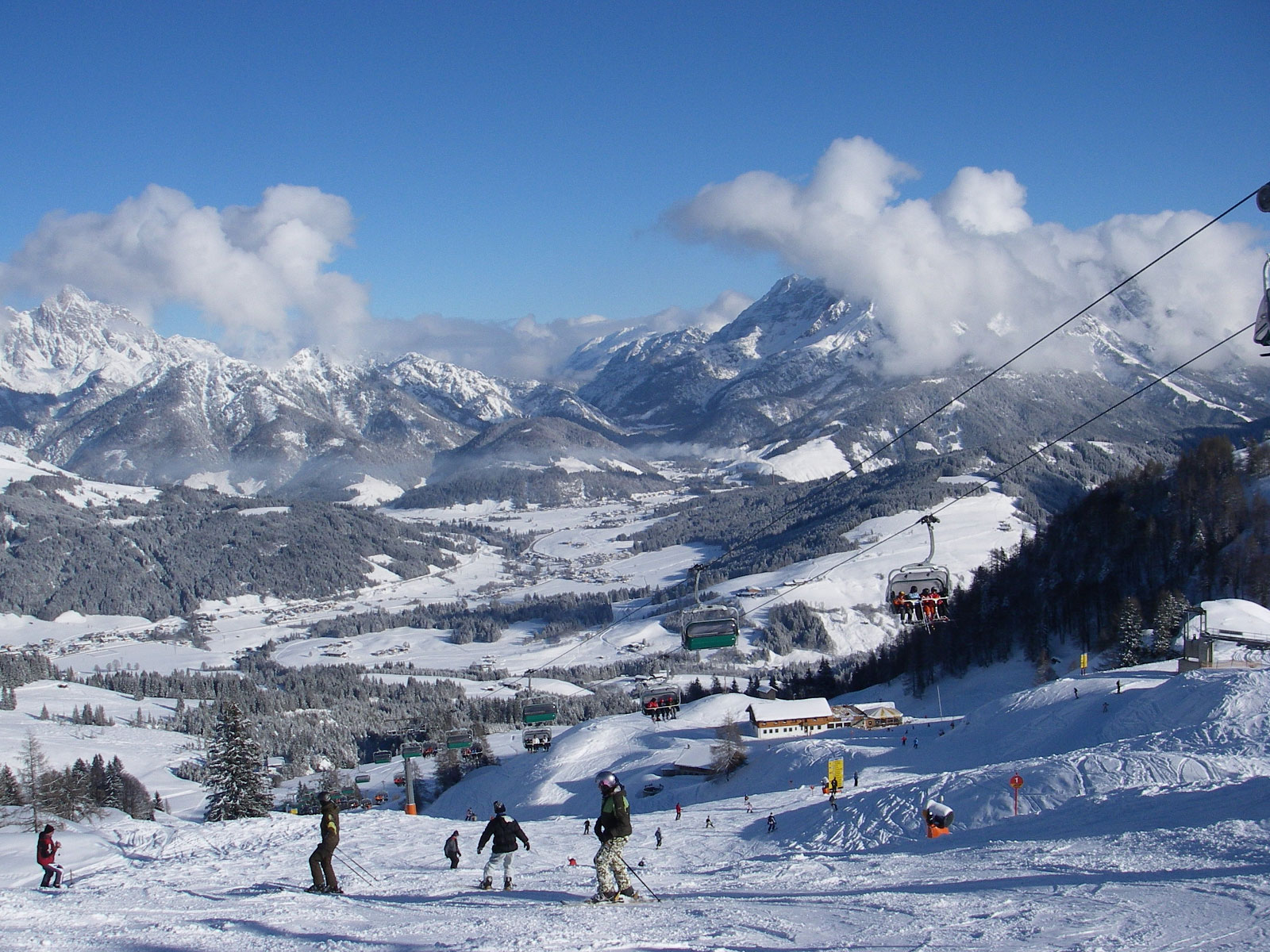 Fieberbrunn, Sankt Johann in Tirol